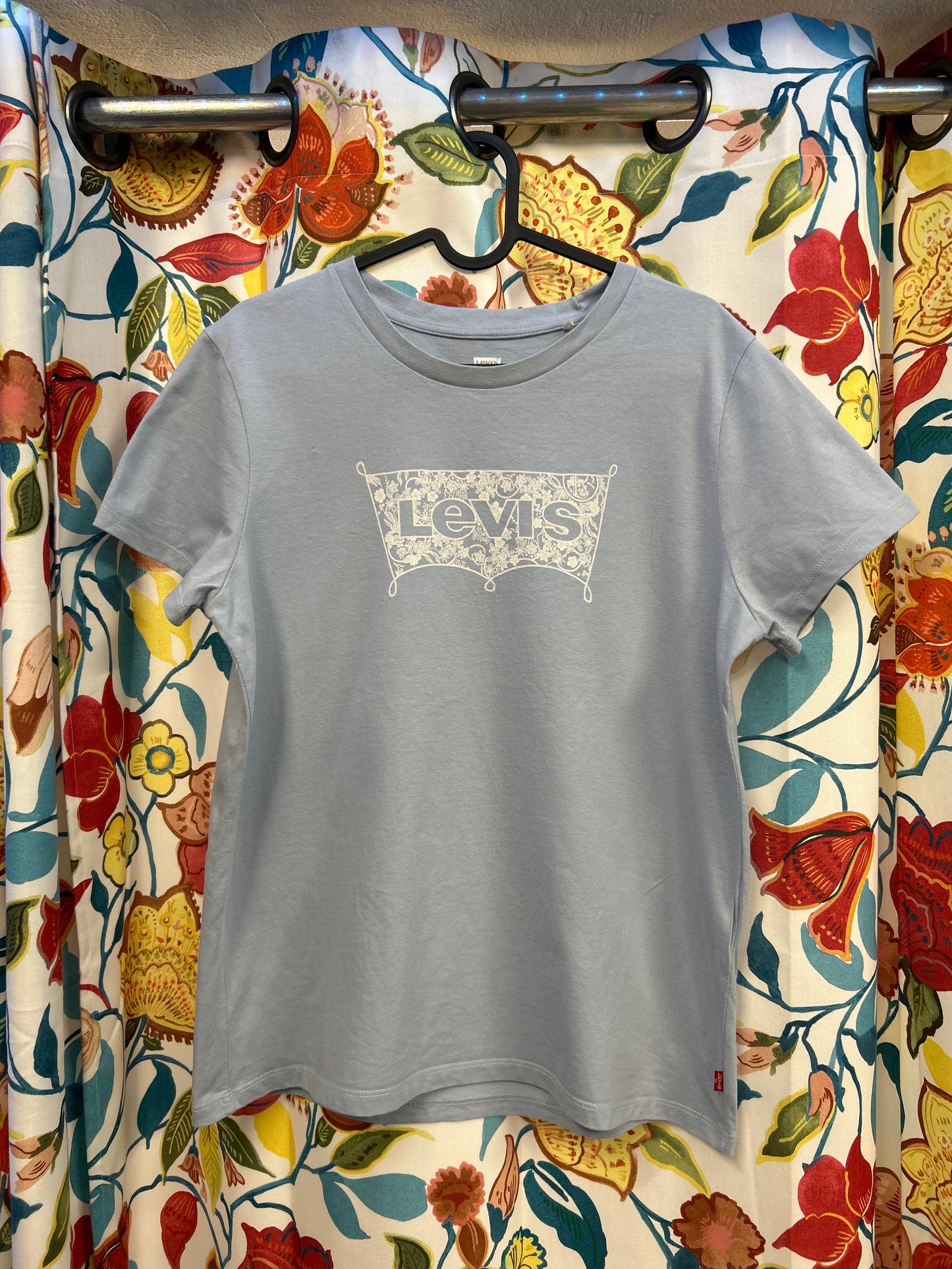 Levi's Baby Blue Tee