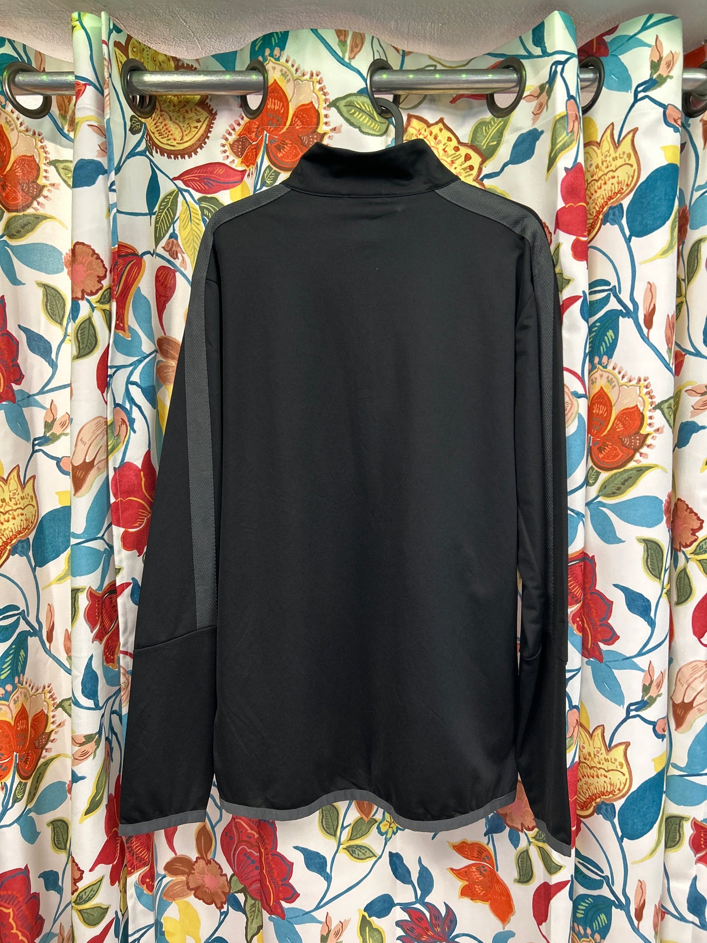 Nike black athletic jacket