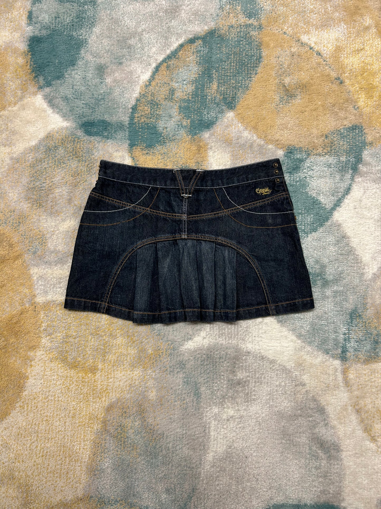 Y2k guess dark denim short skirt