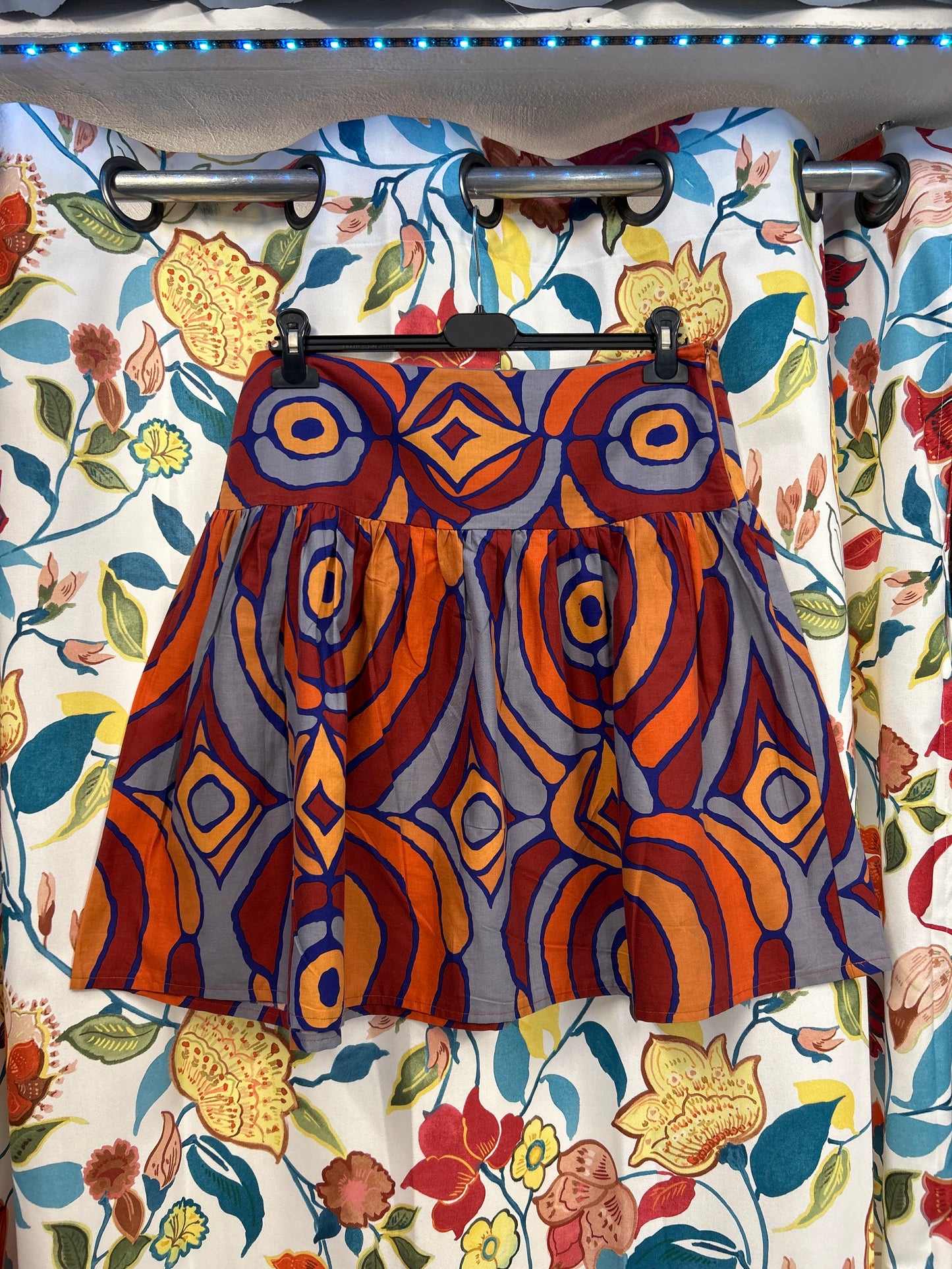 Retro pinup graphic skirt