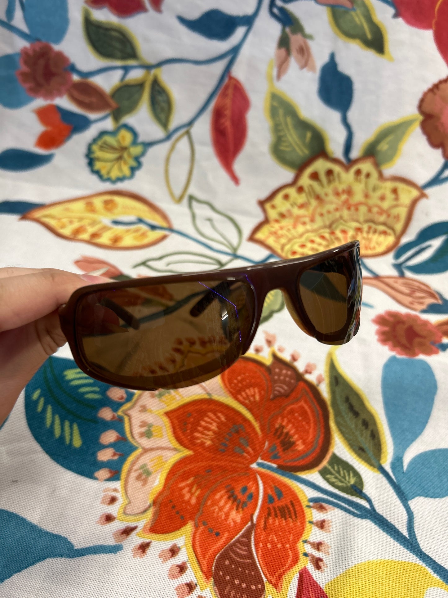Brown sunglasses