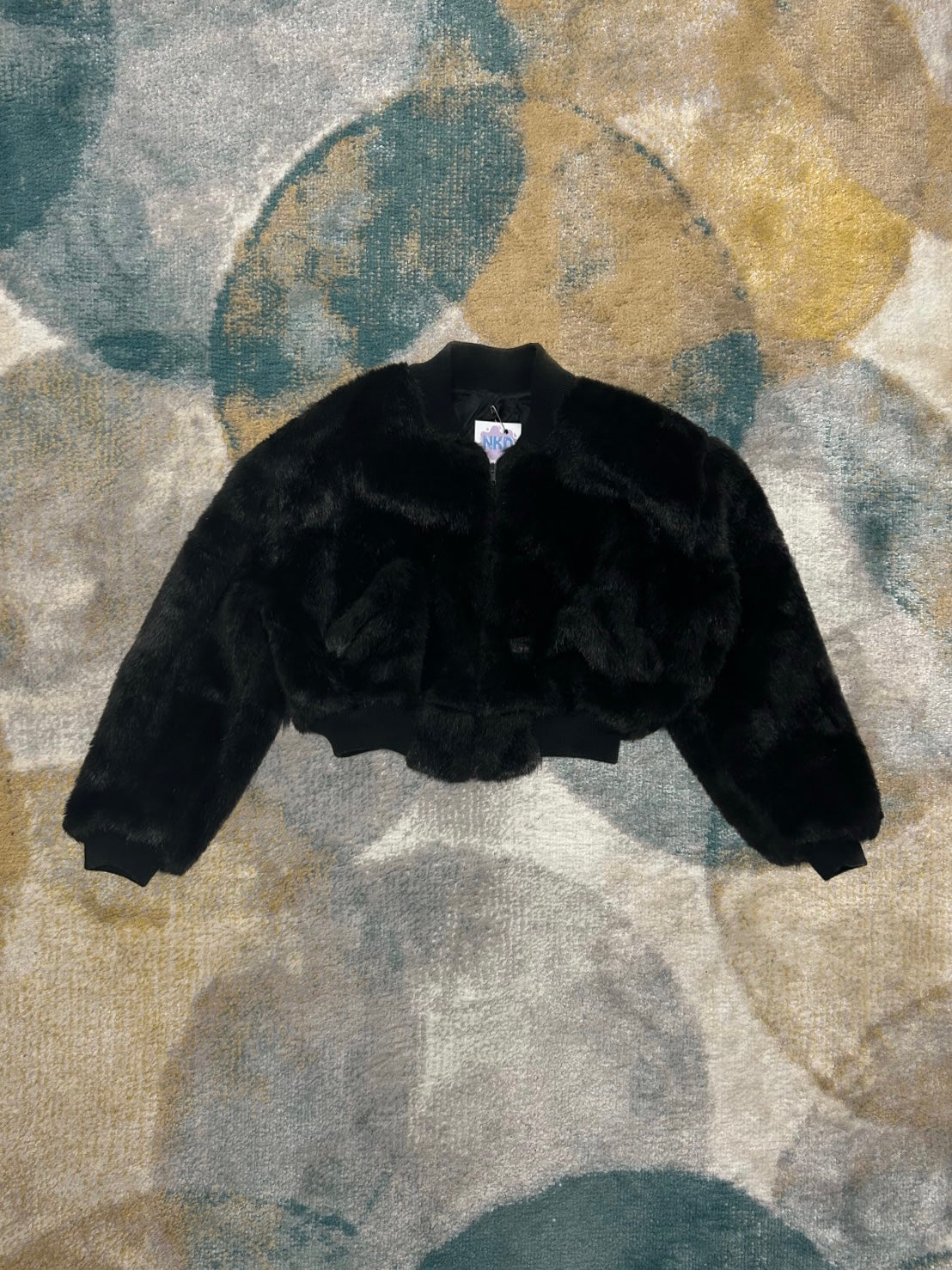 Y2k black faux fur cropped jacket