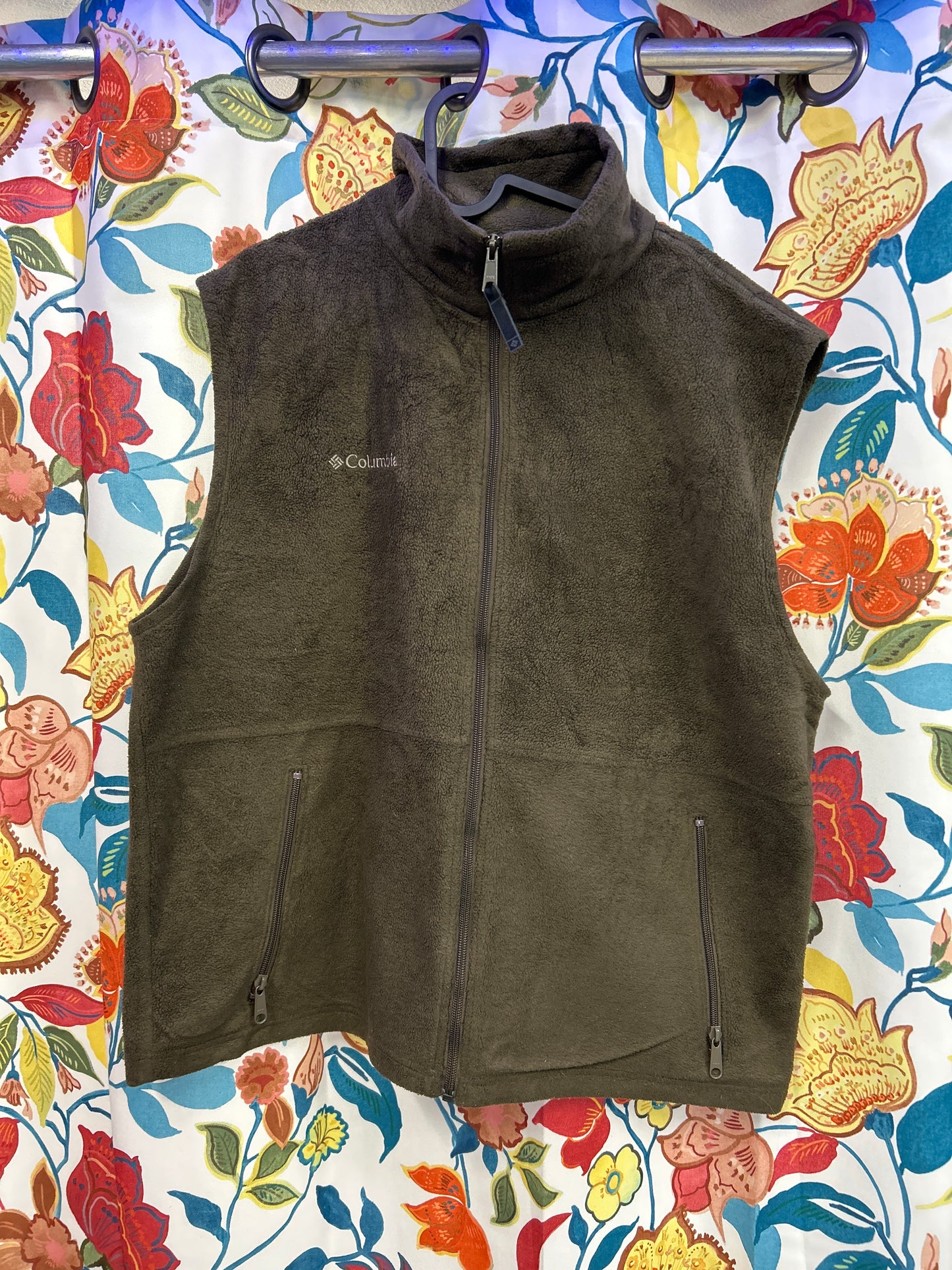 Columbia olive green fleece vest