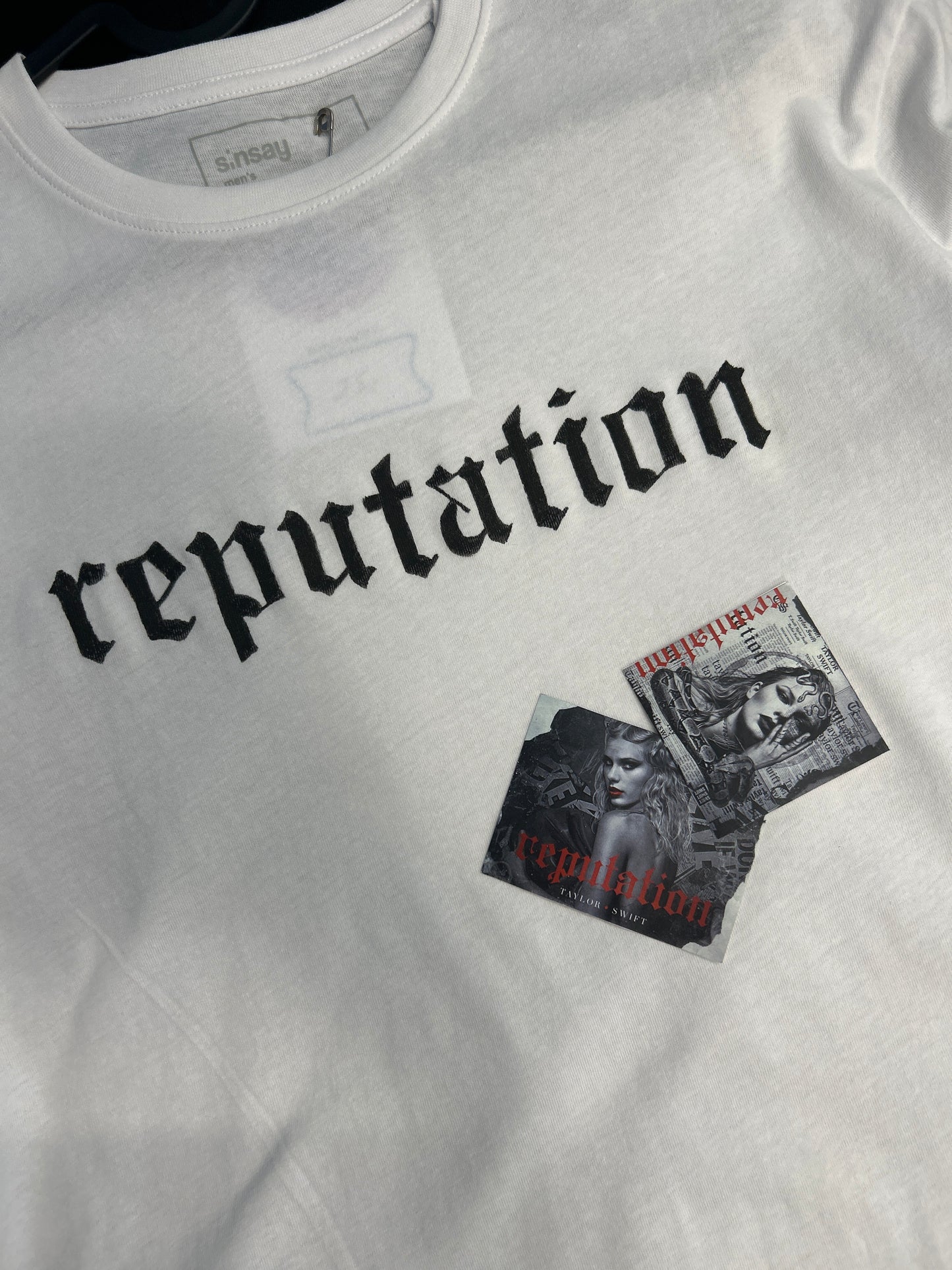 Taylor Swift 'Reputation' Album Logo Handpainted Cotton Tshirt