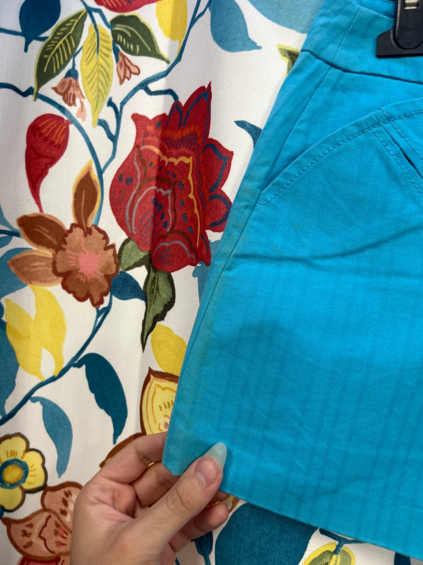 Retro teal mini skirt