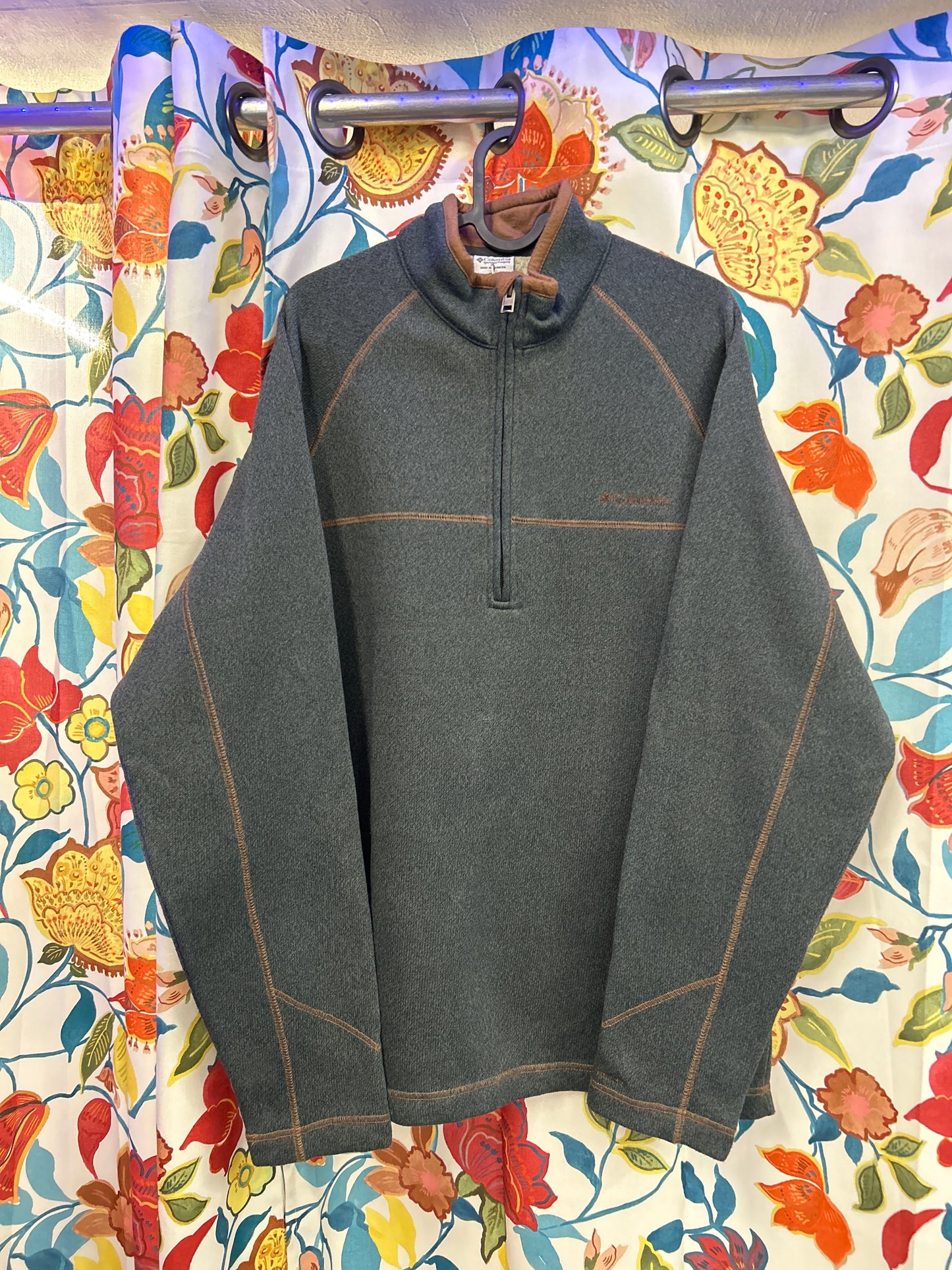 Columbia navy green and brown half zip Crewneck