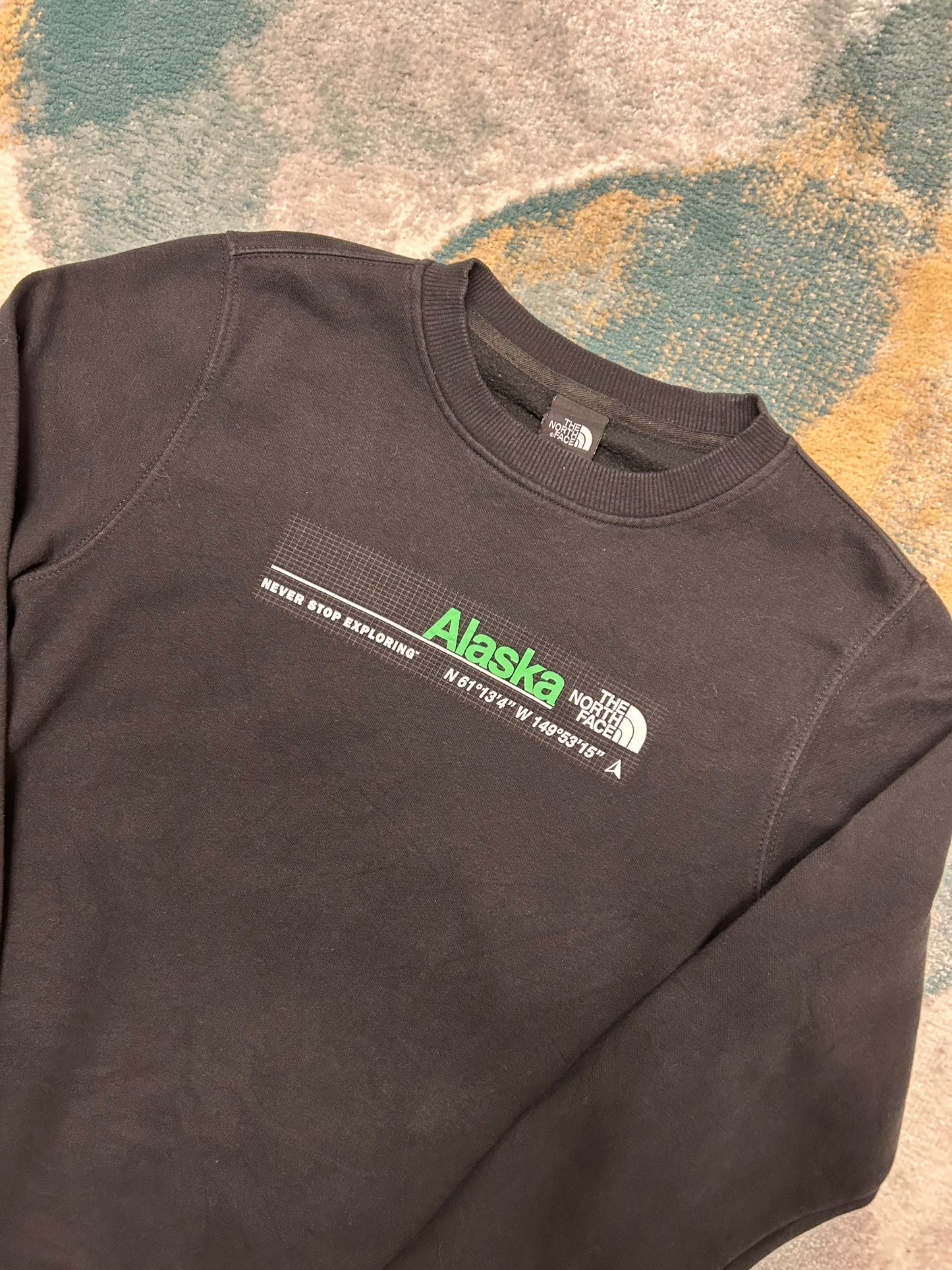 TheNorthFace Black Crewneck Alaska
