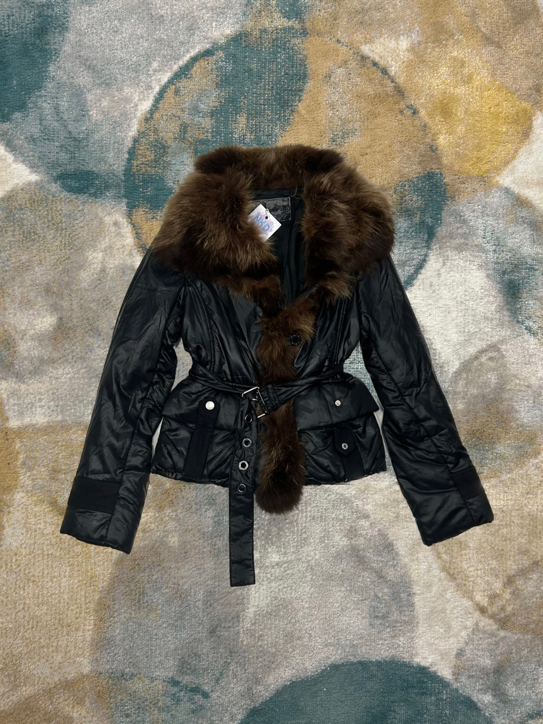 Y2k black puffer jacket with fur lining