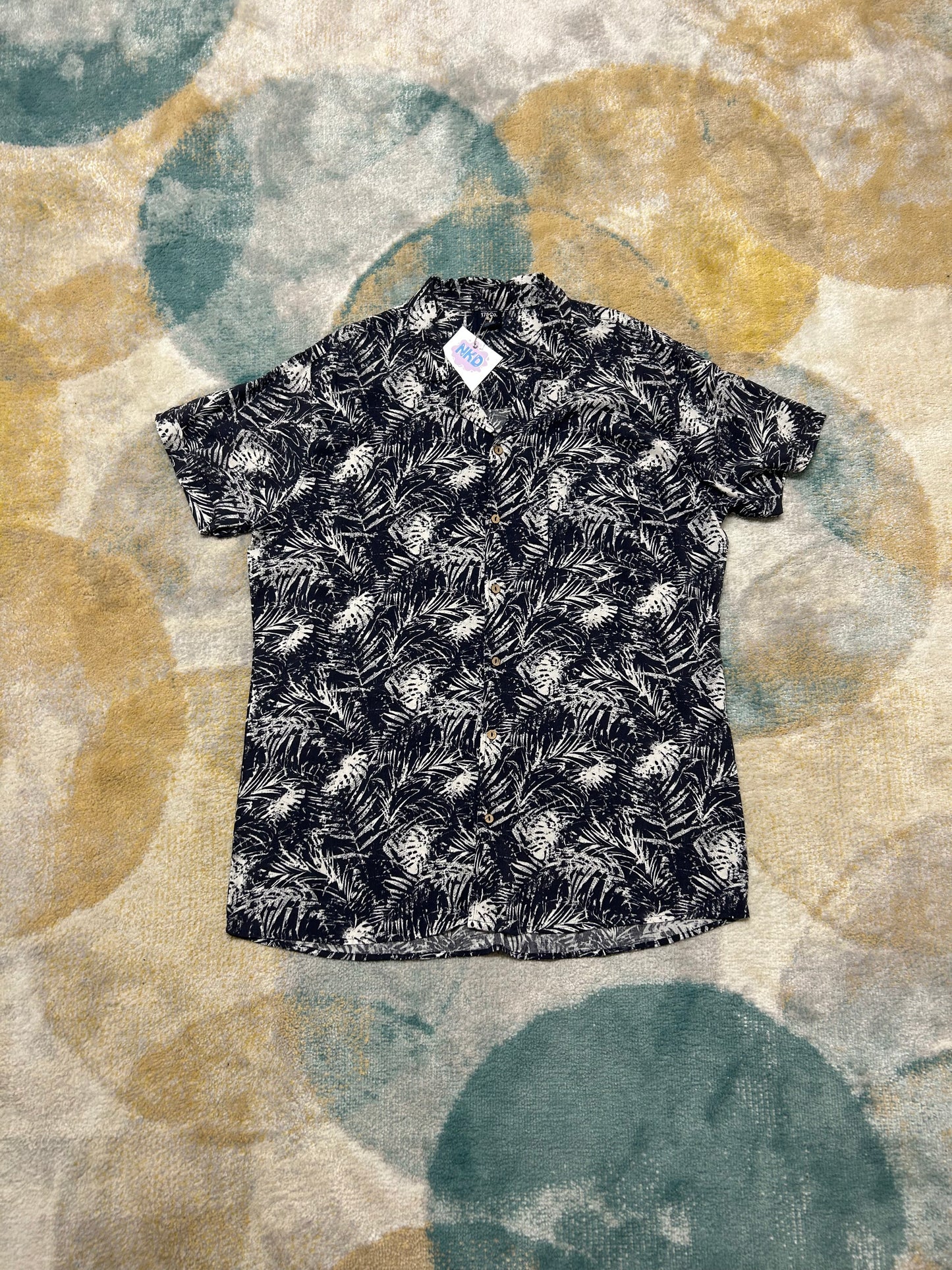 Black and White abstract pattern summer shirt