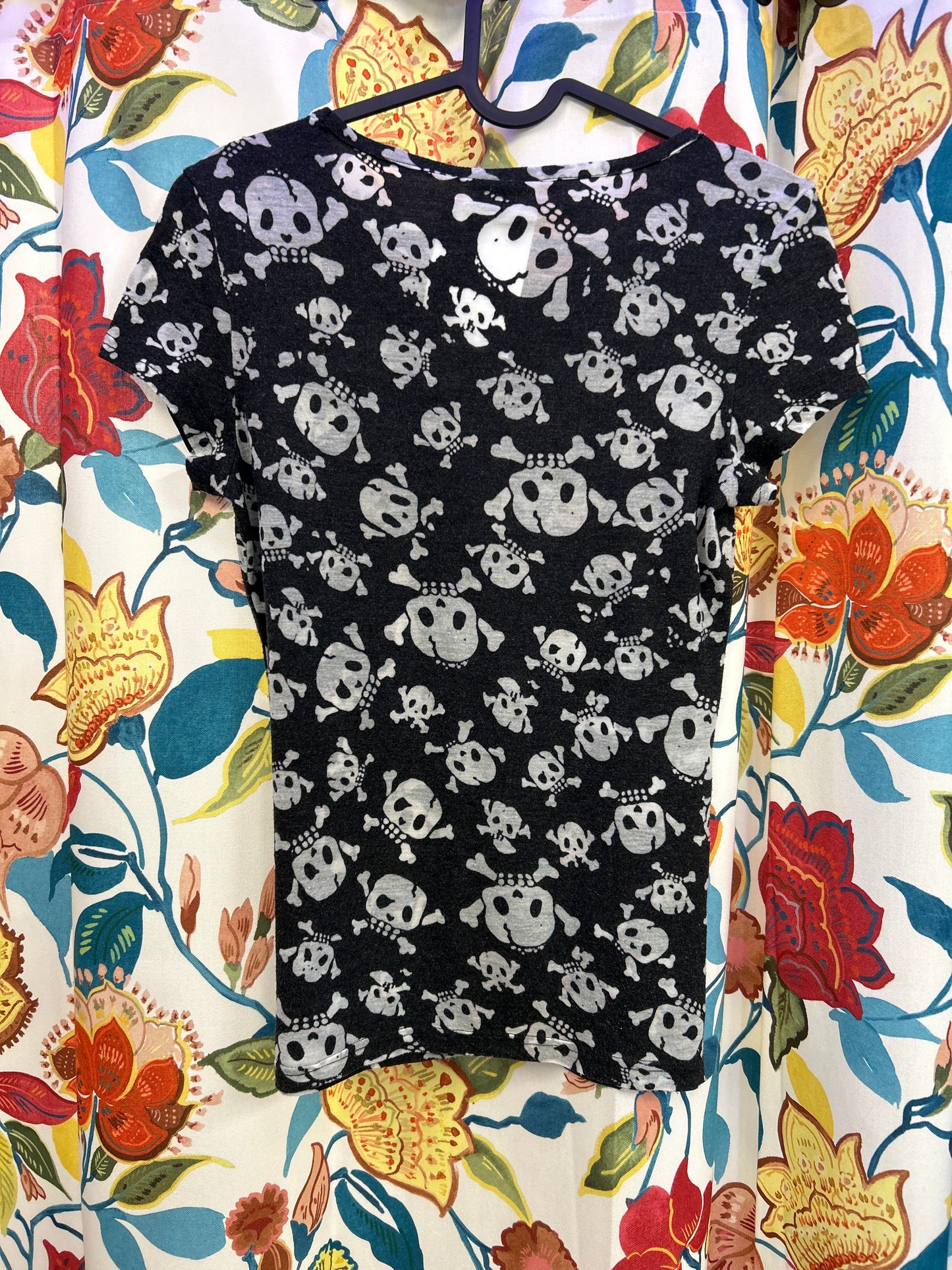 Y2K black and white skull top