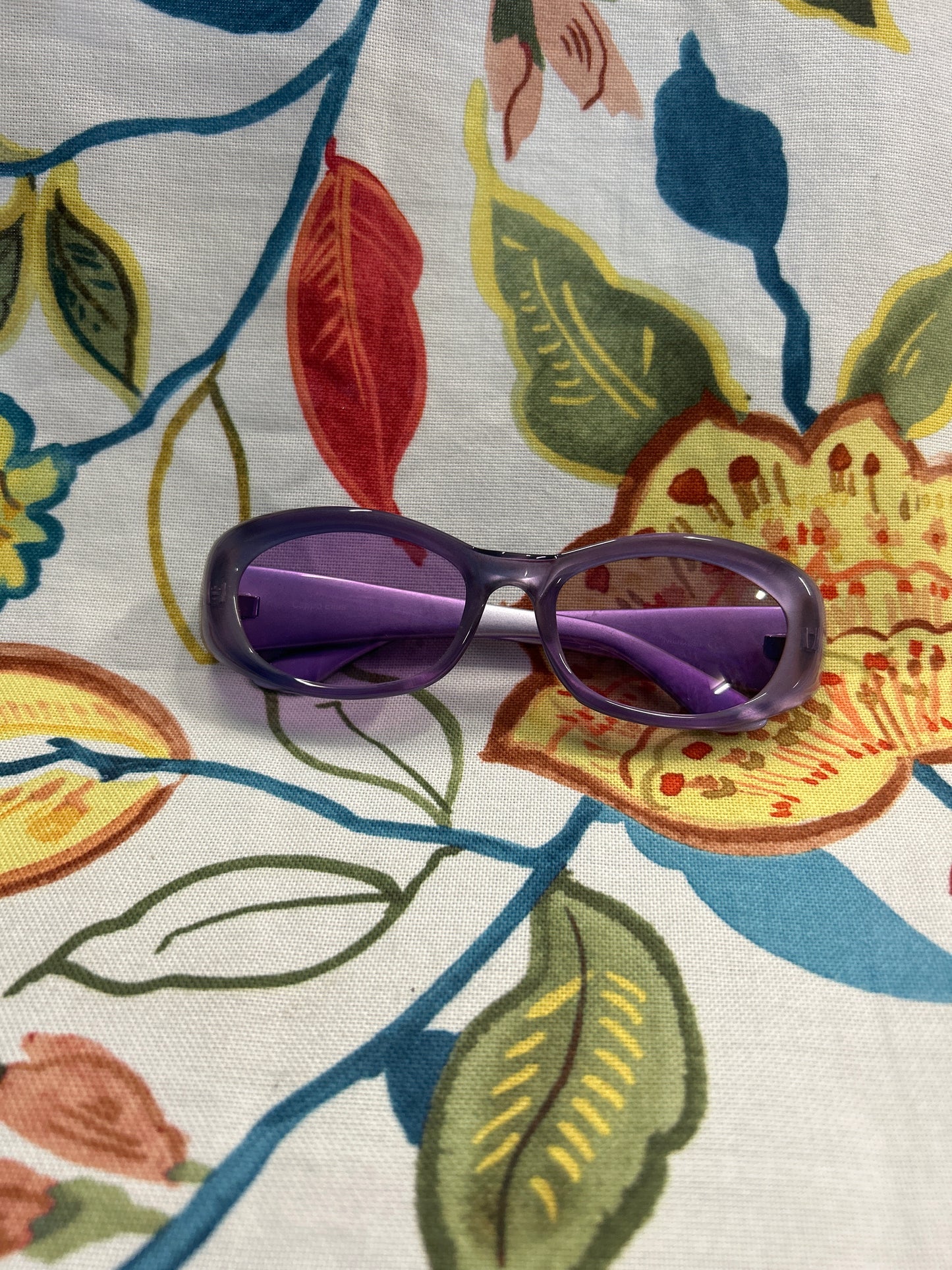 Purple y2k glasses with colored lens