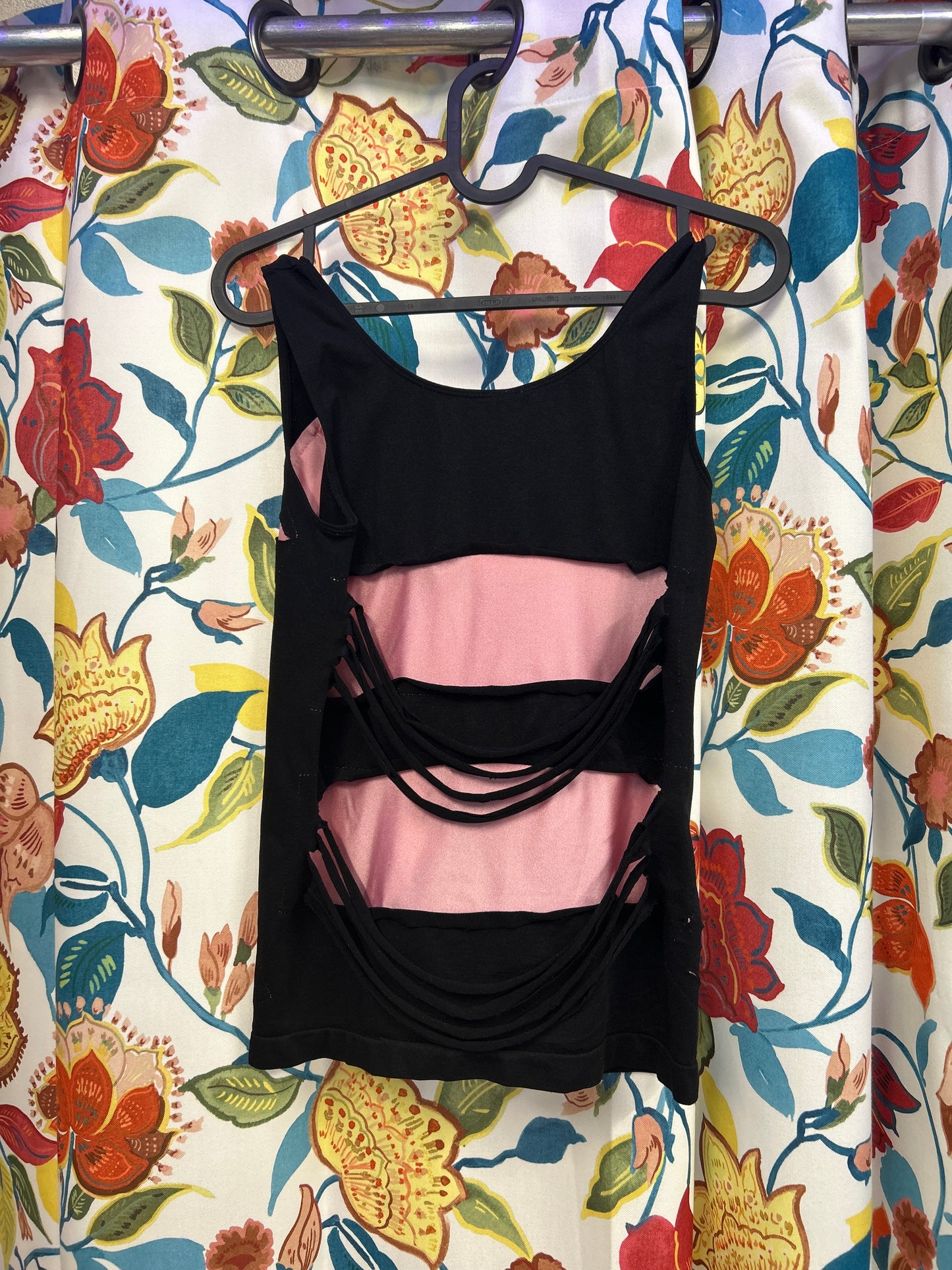 Y2k deadstock black and pink shredded top