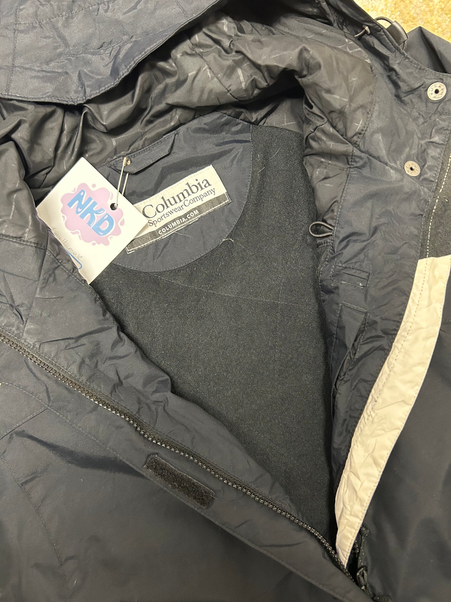 Columbia Black Heavy Jacket with Fleece Interior