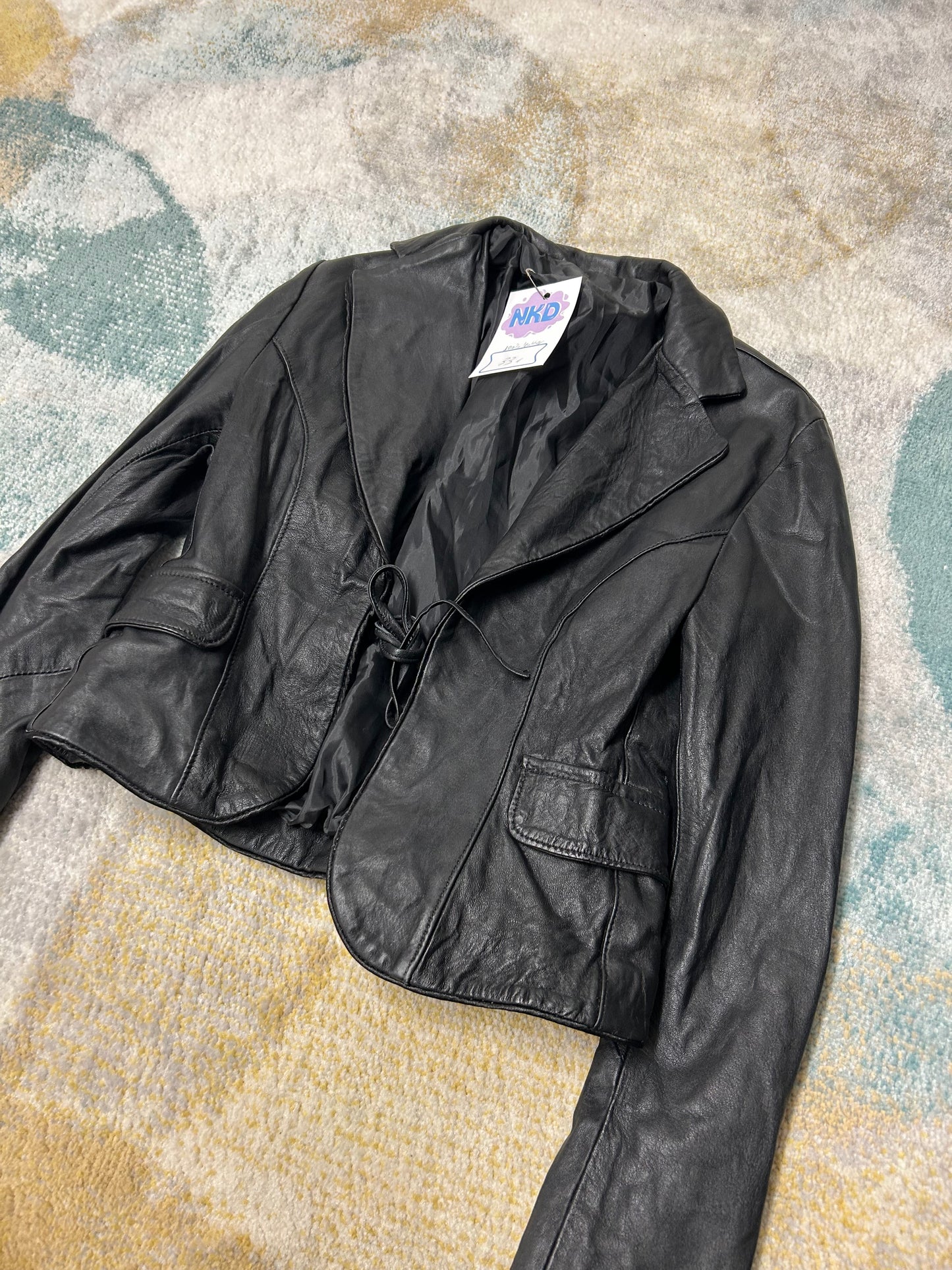 Black cropped 100% leather jacket