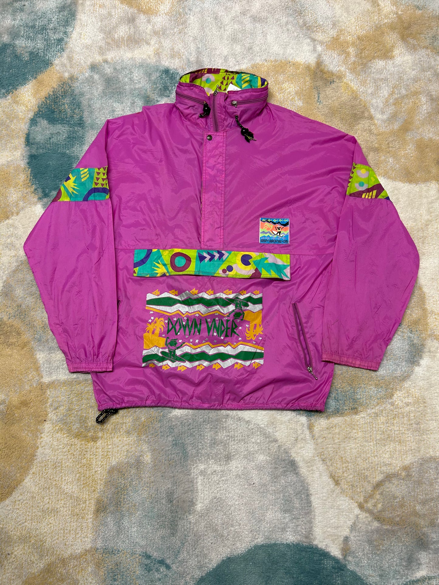 Magenta patterned retro windbreaker
