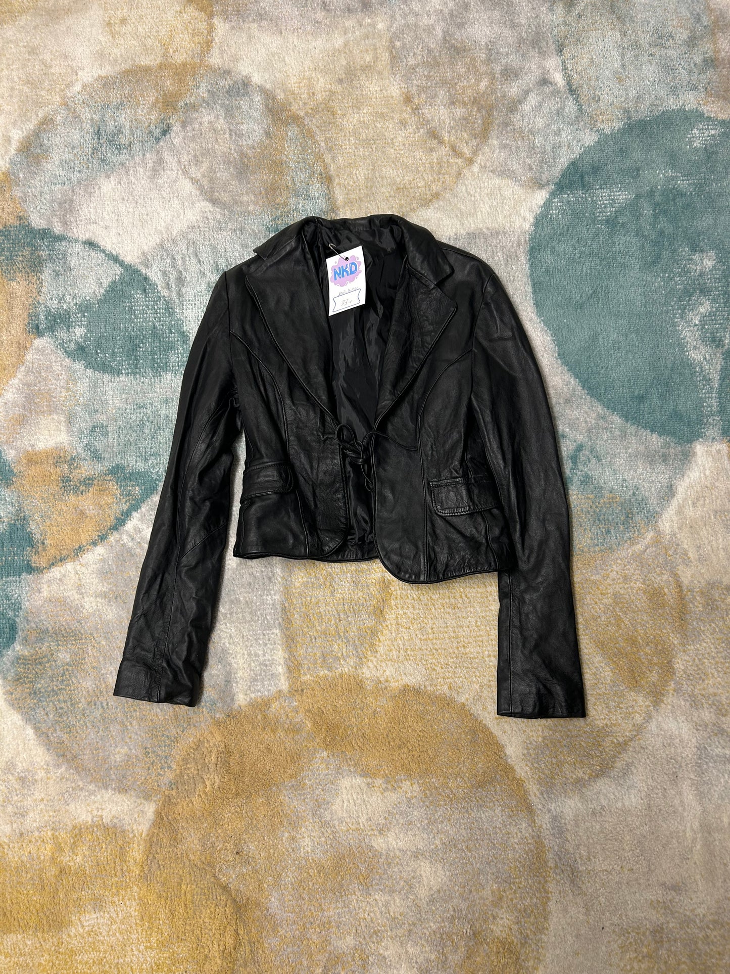 Black cropped 100% leather jacket
