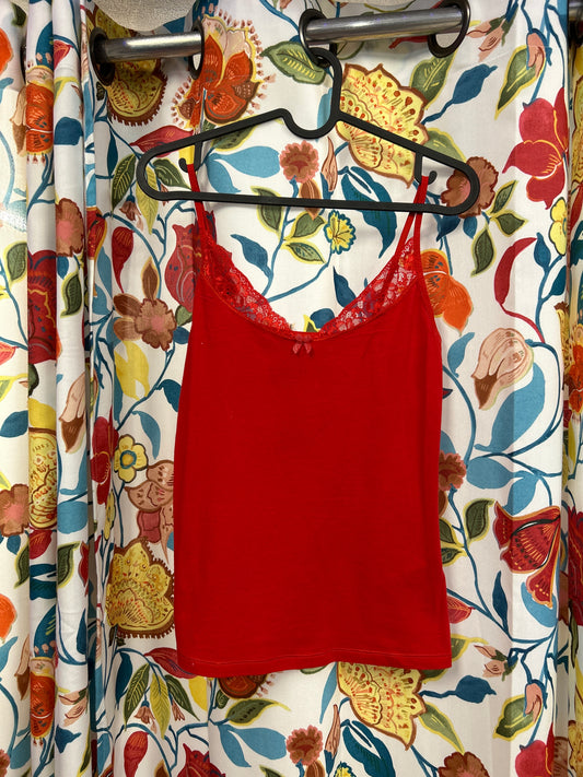 Y2k red tank top with lace