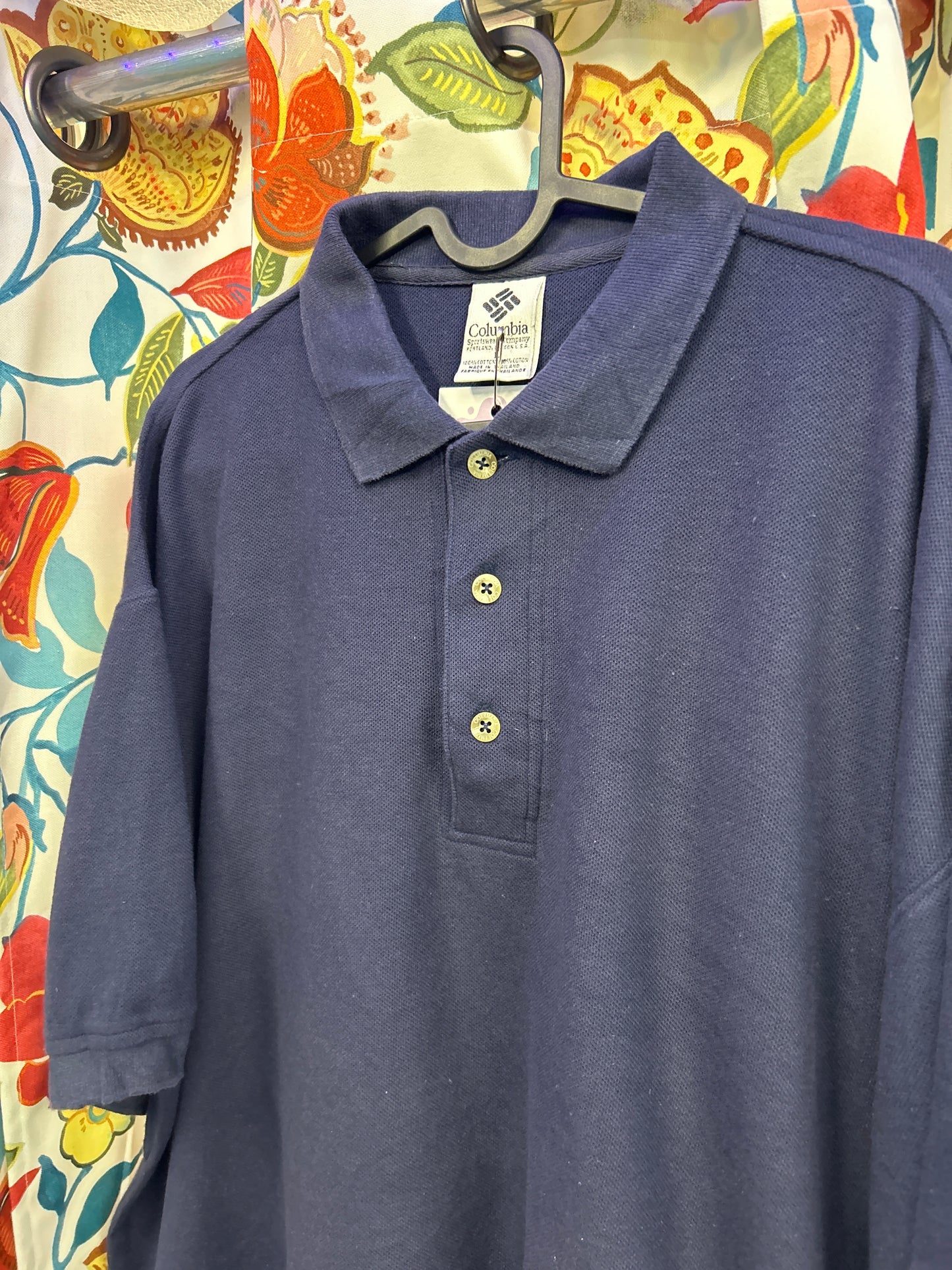 Columbia vintage 00's navy blue polo shirt