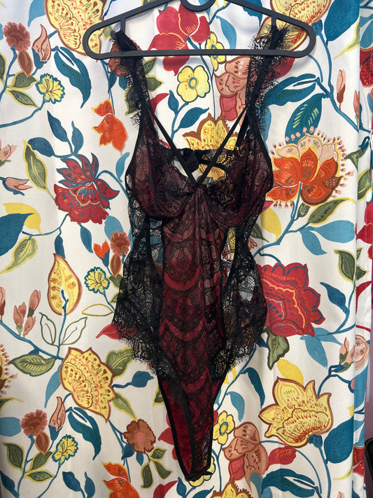 Burgundy black lace lingerie
