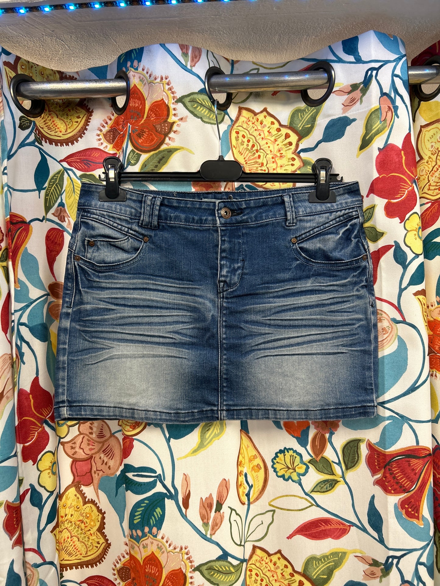 Y2K pimkie denim life white washed denim skirt