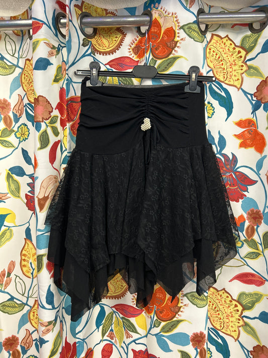 Y2k black asymmetrical skirt