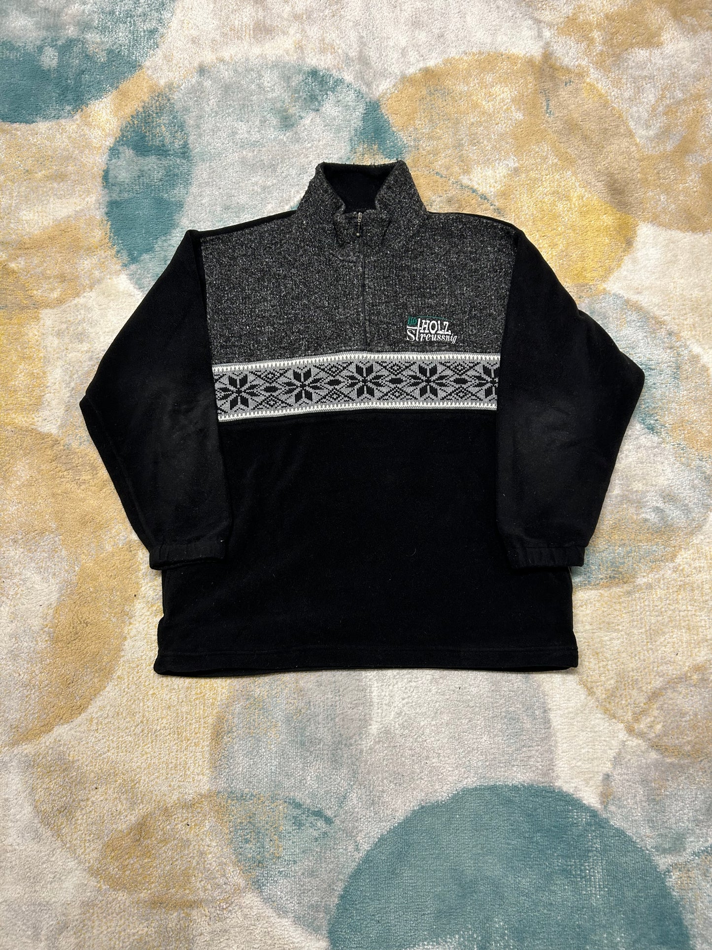 Black and Grey Patterned Retro Heavy Fleece Half-Zip