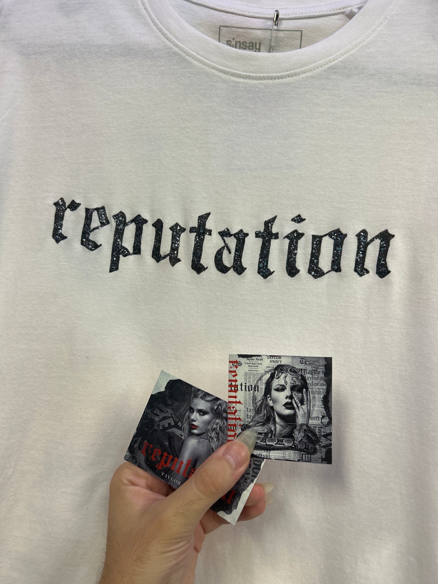 Taylor Swift 'reputation' Album Logo Glitter Handpainted T-shirt