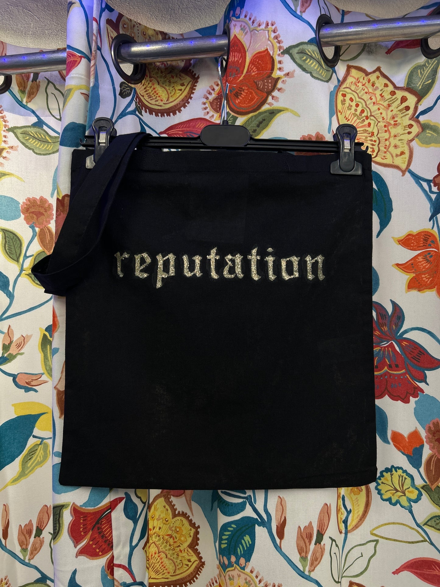 Taylor Swift 'reputation' Handpainted Black Tote Bag