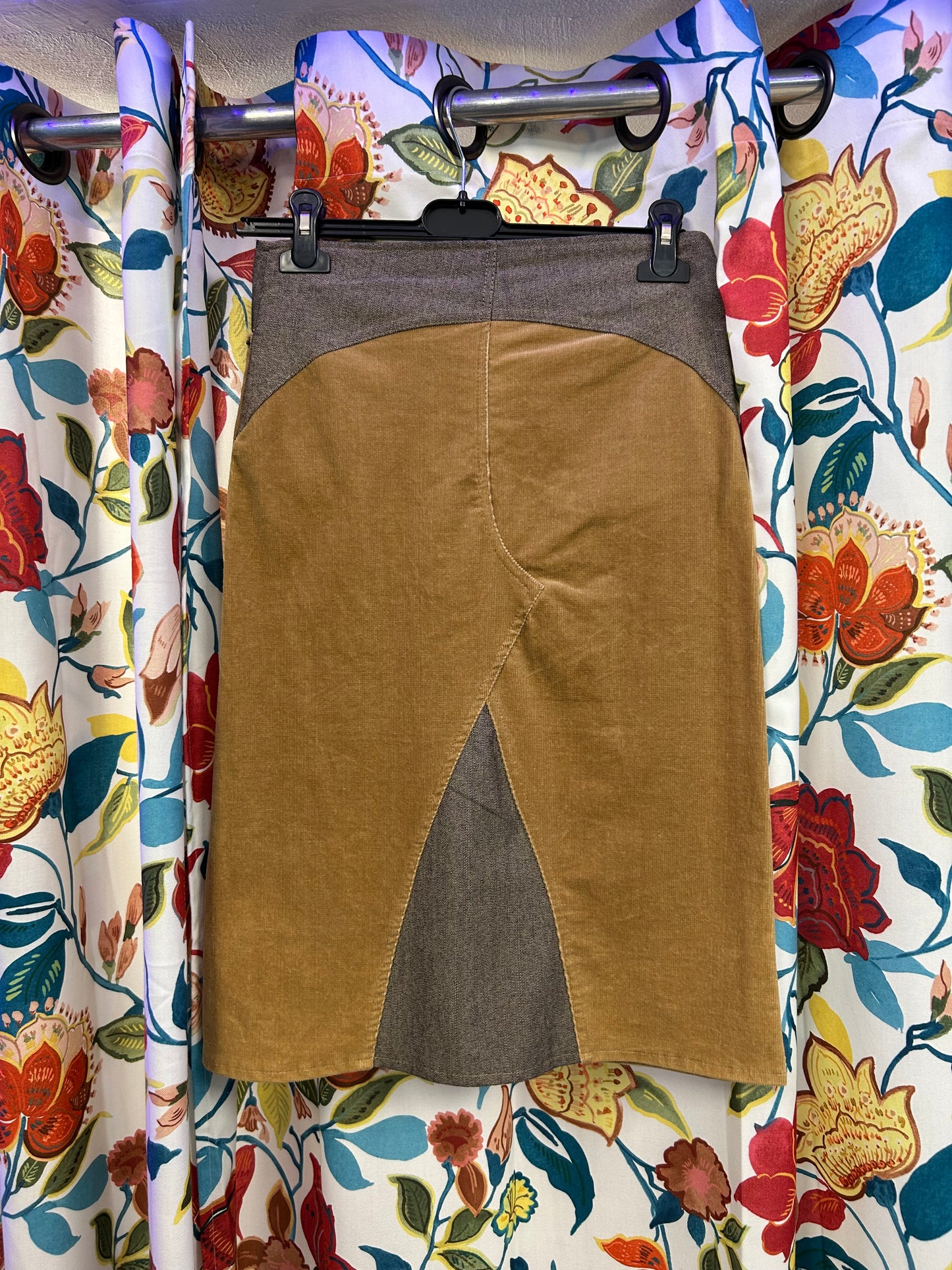 Y2k deadstock Courdoy brown midi skirt