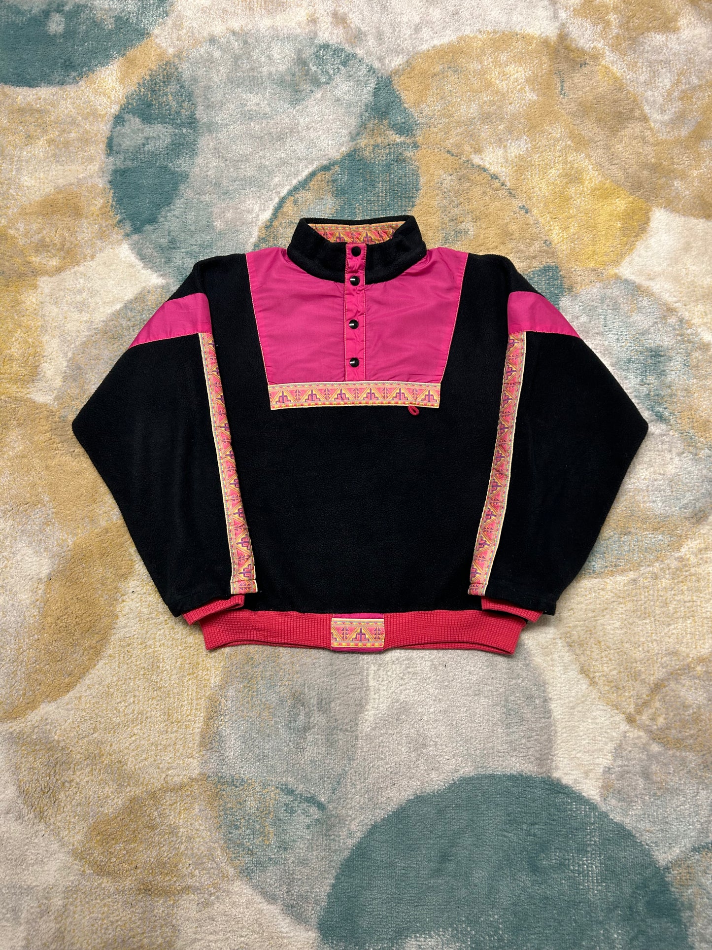 Retro black and pink patterned fleece half-zip