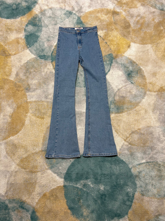 Light denim jennyfer elastic high waisted flare pants