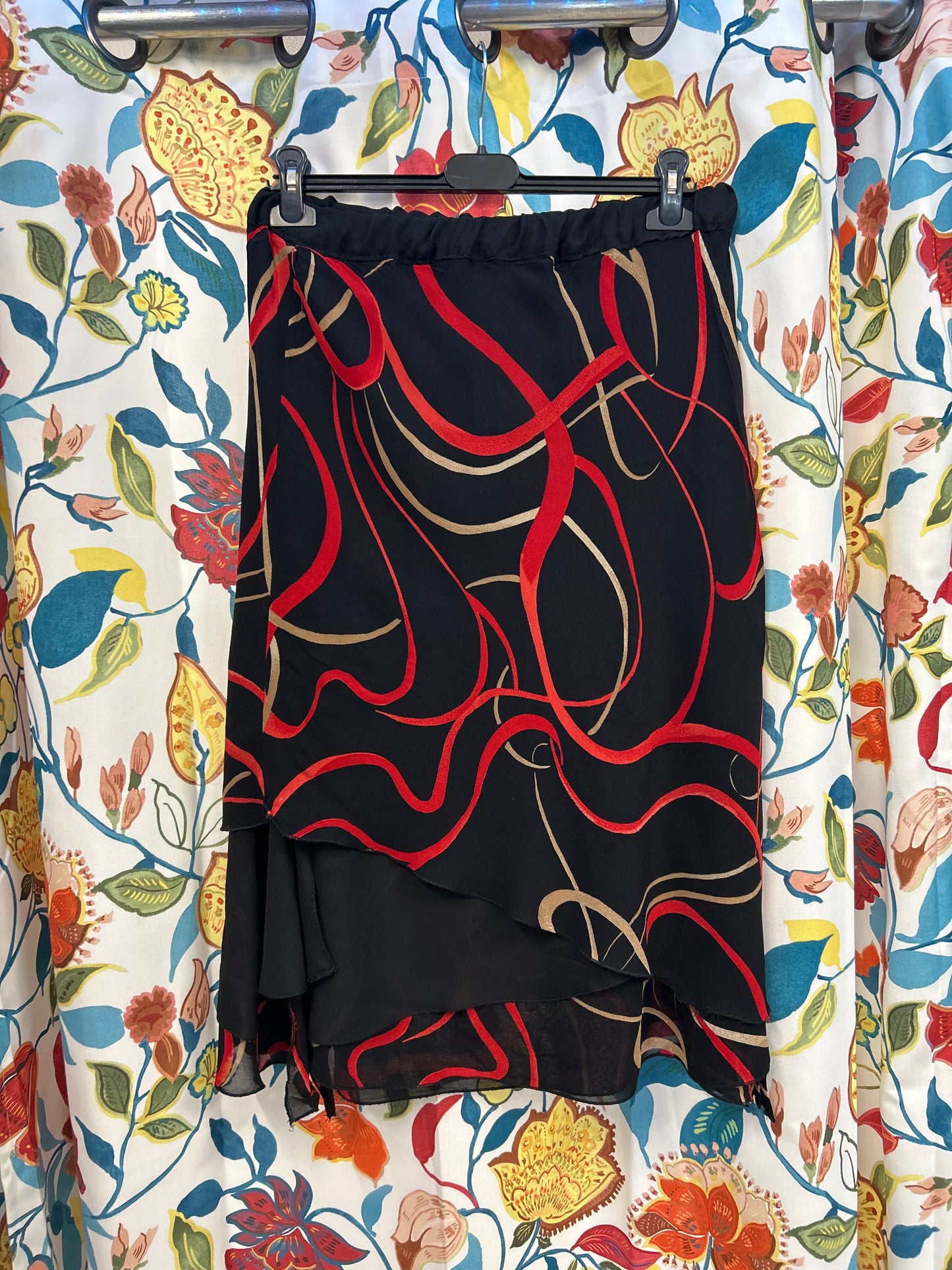 Retro black and red patterned maxi skirt