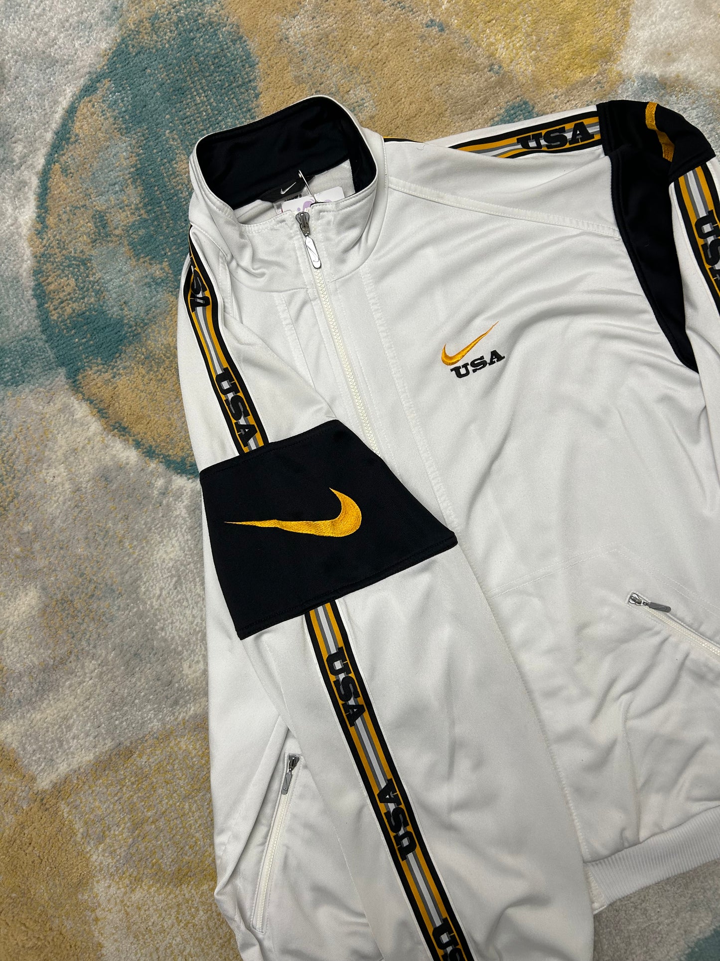 Nike 90's Team USA retro jacket