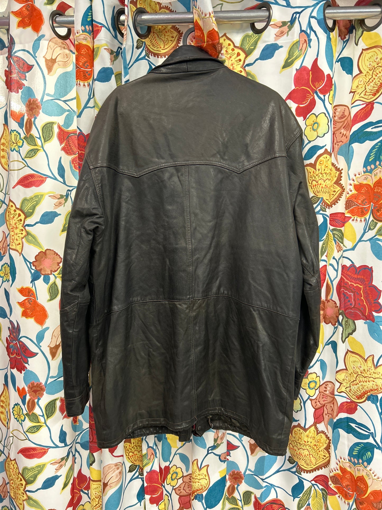 Armando 100% leather vintage jacket