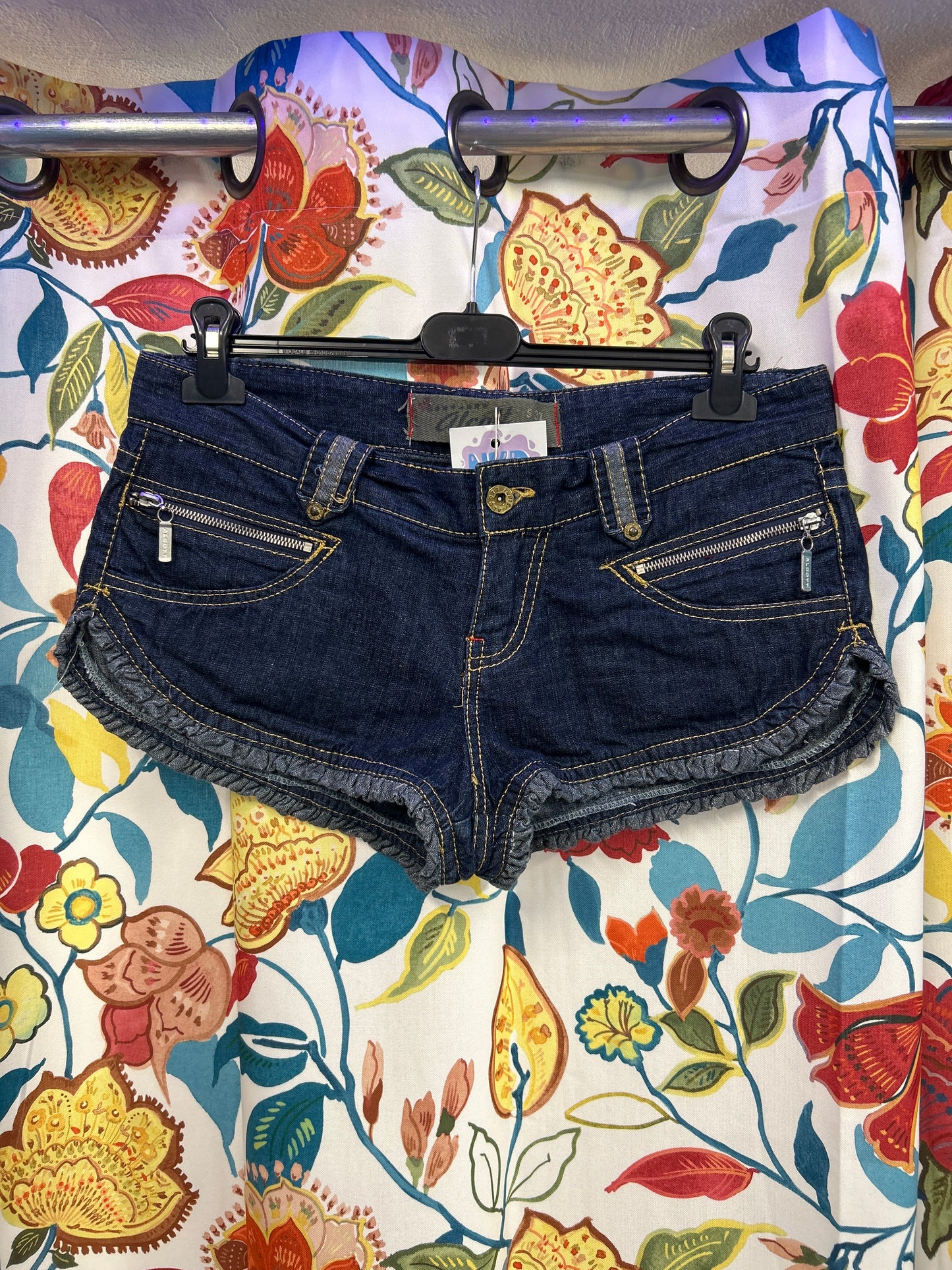 Y2k Alcott denim shorts
