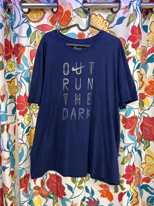 Nike 'outrun the dark' midnight blue t-shirt