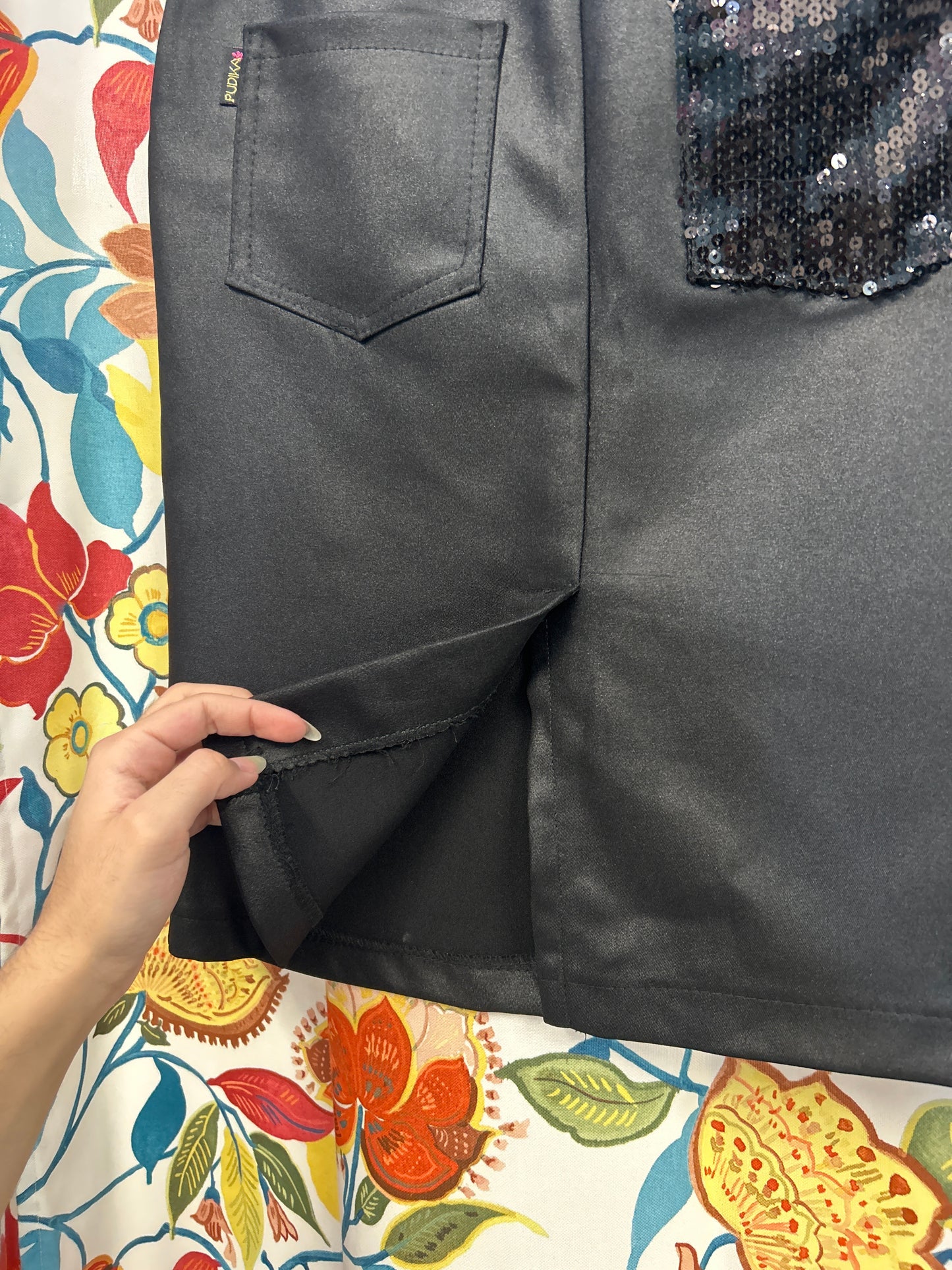 Y2k Black Skirt with Sequin Detailing