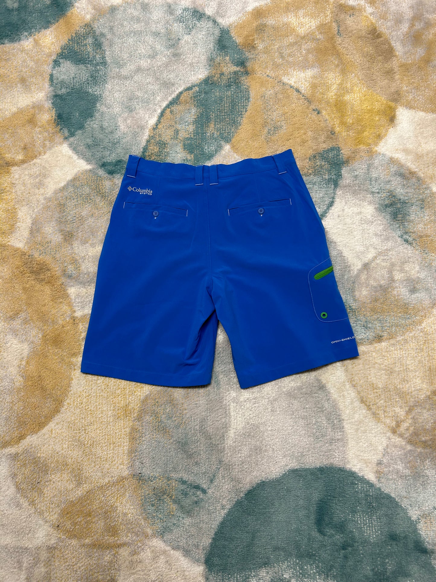 Columbia blue omnishade shorts