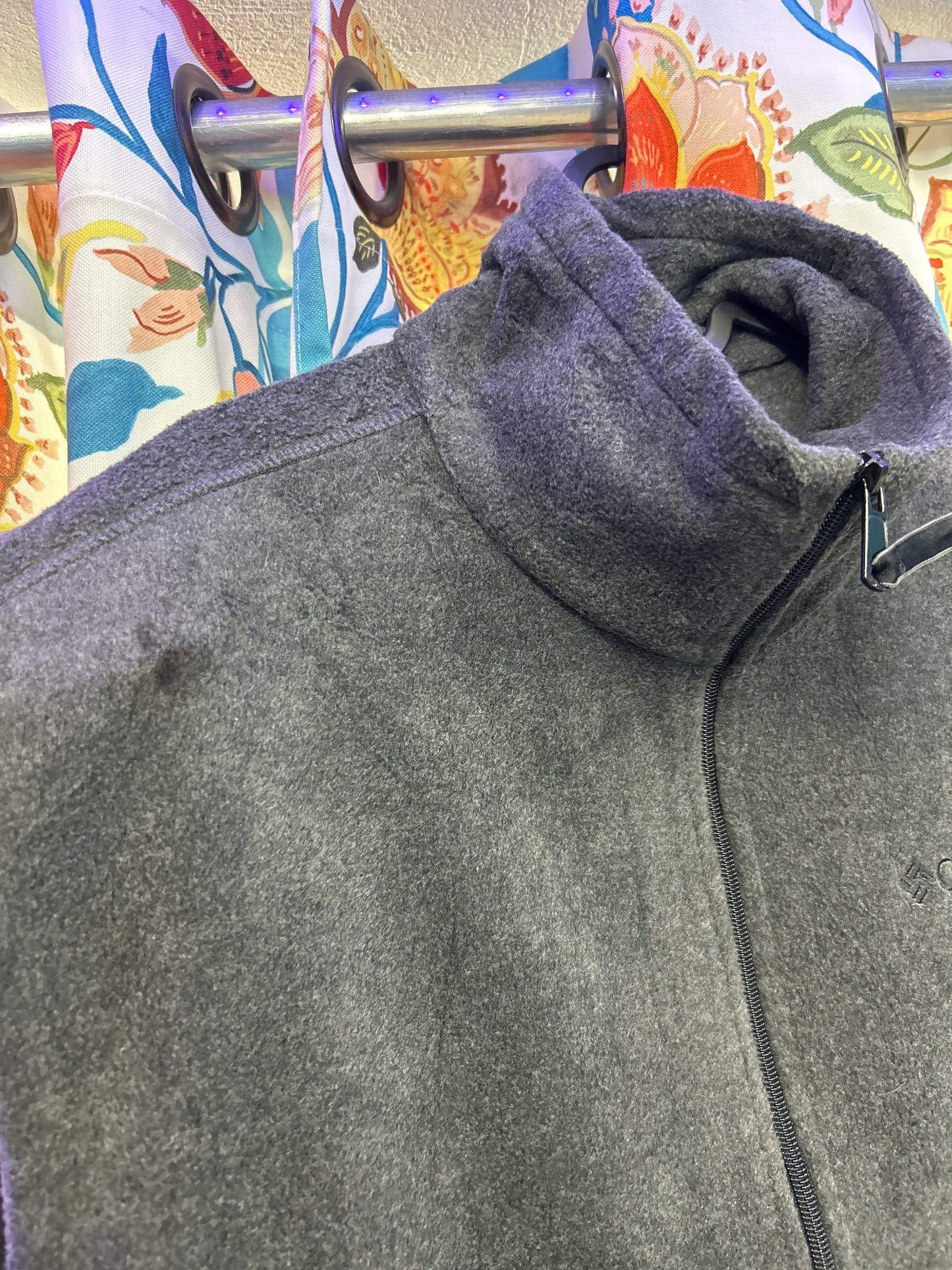 Columbia grey fleece vest