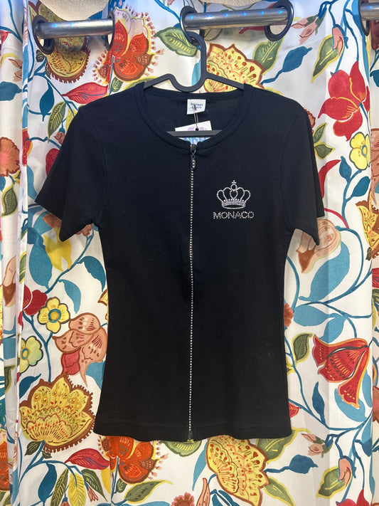 Y2K form fitting black t-shirt