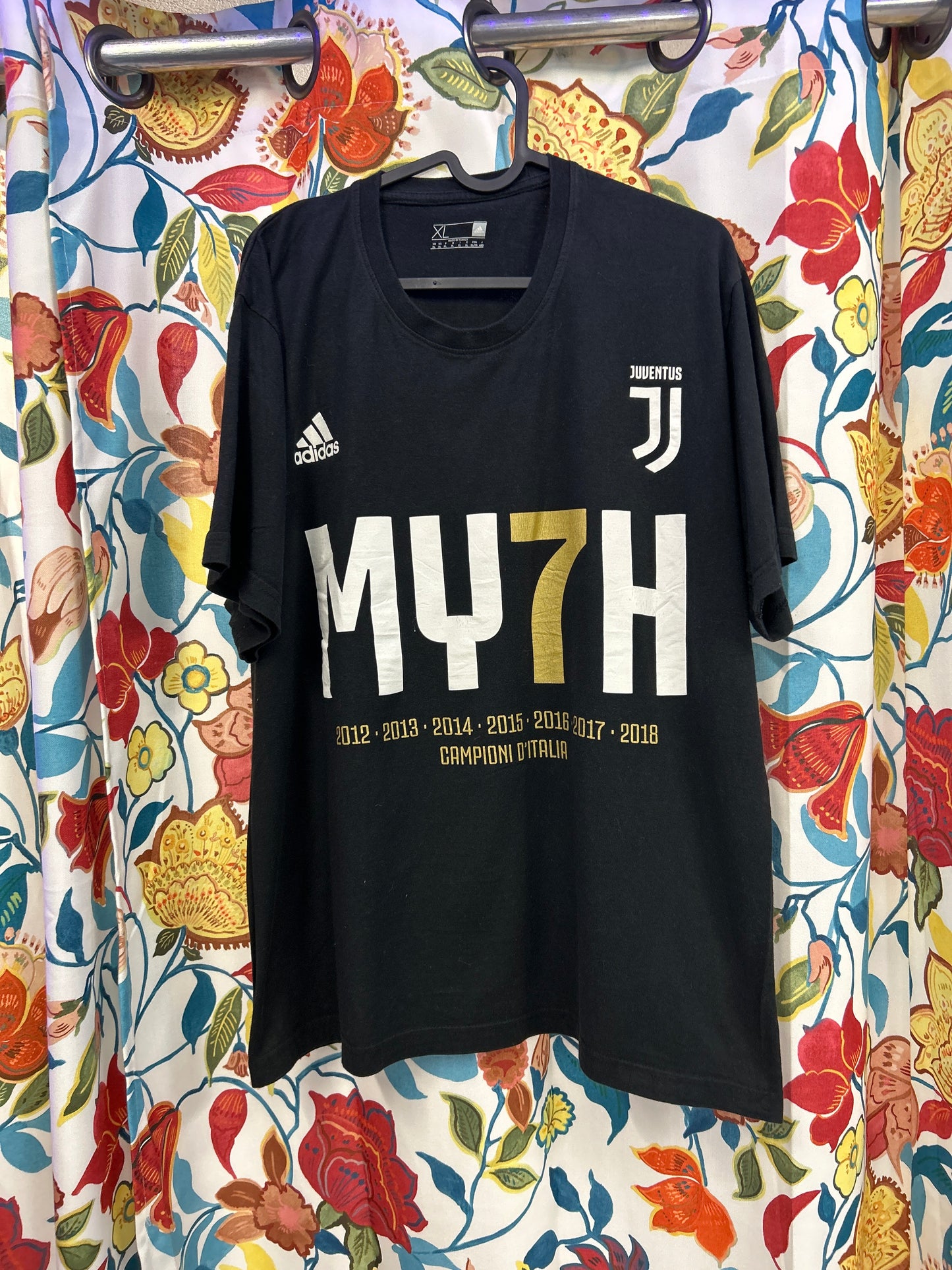 Adidas Juventus black cotton t-shirt