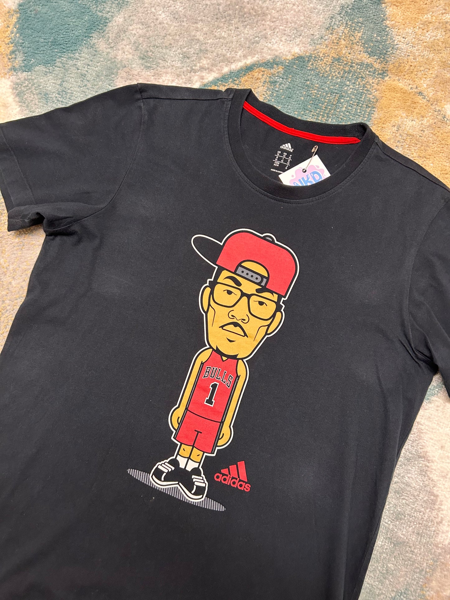 Adidas nba bulls black t-shirt