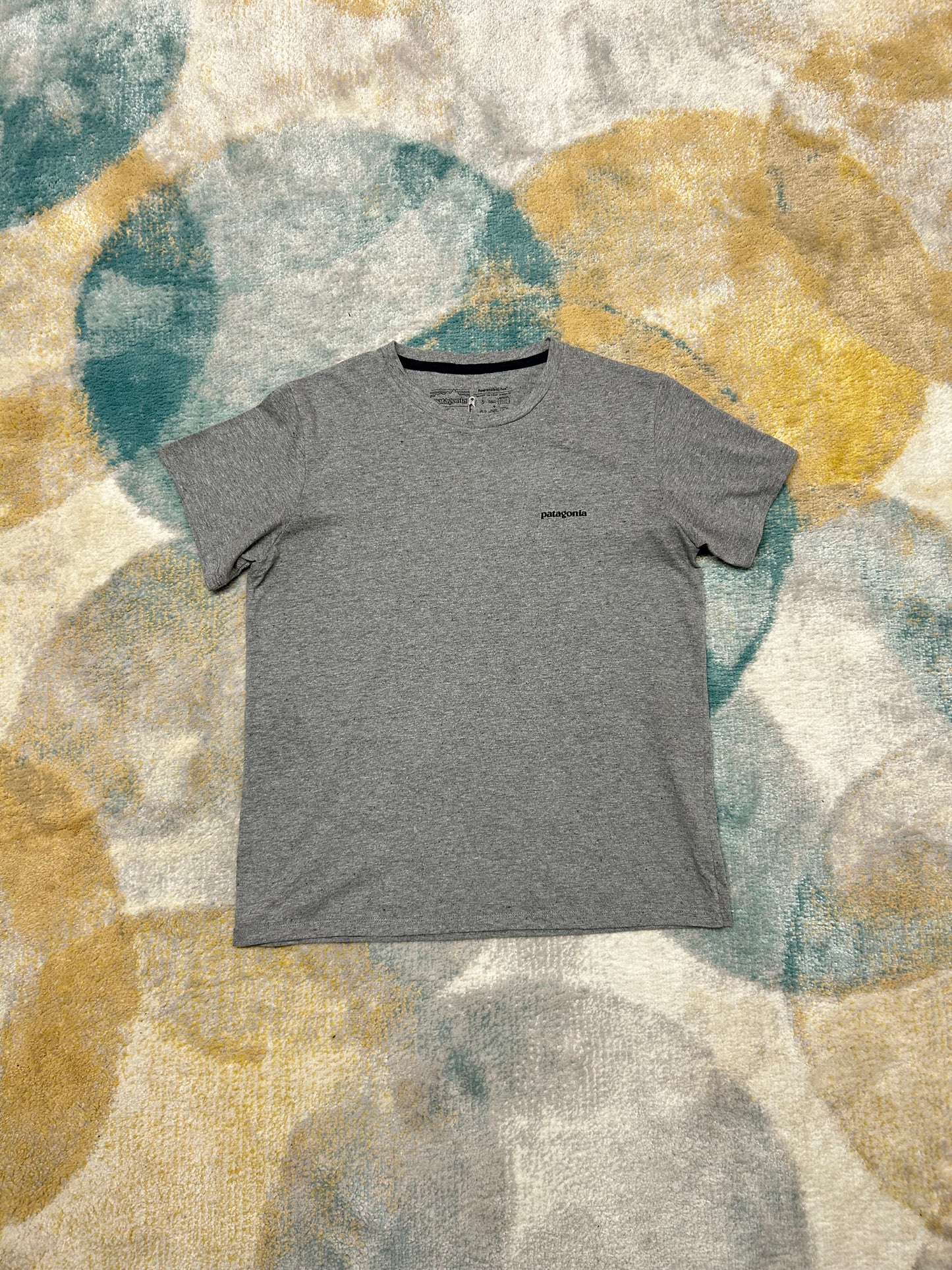 Patagonia grey t-shirt