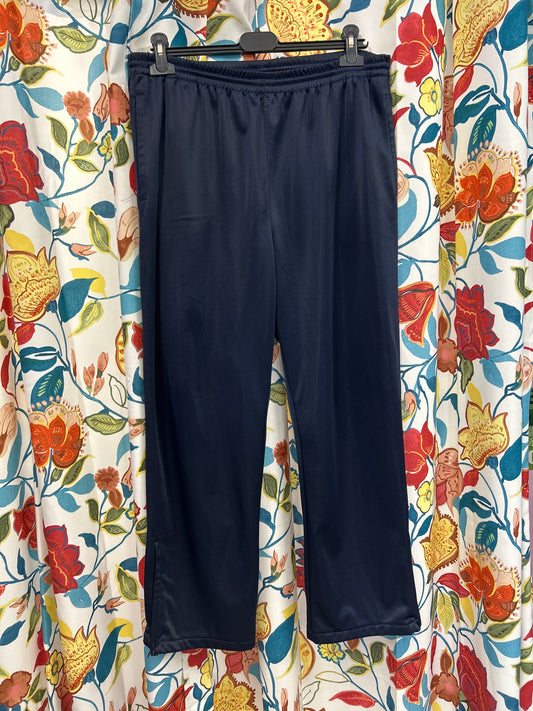 ✨SUPER SALES✨ lotto dark blue trackpants