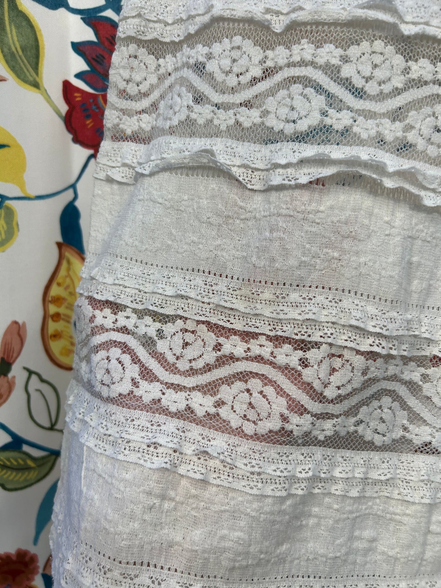 Lana del Rey vibes lace top
